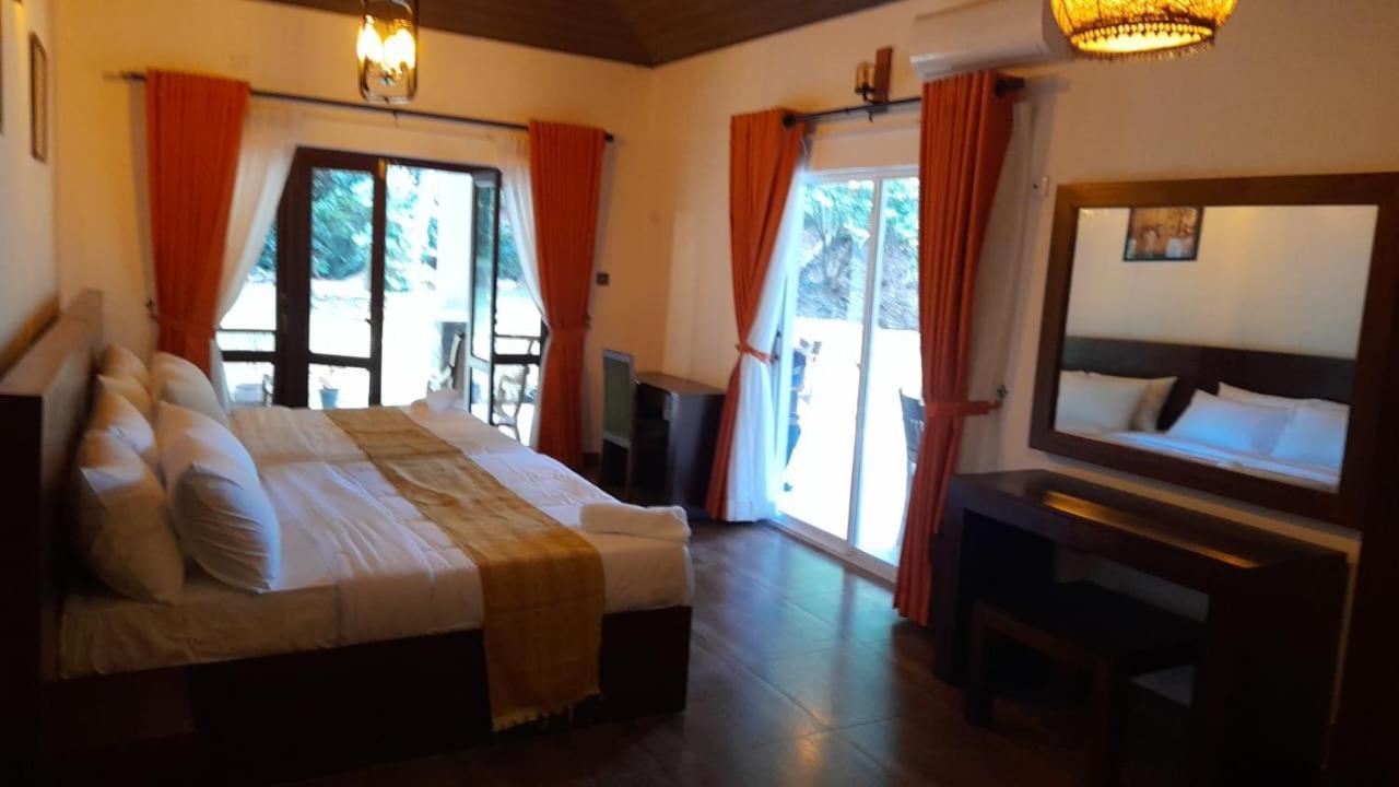 Villa D55 Канді Екстер'єр фото
